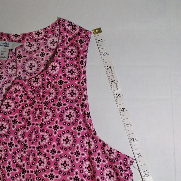 Croft & Barrow women's split neck sleeveless top - Picture 6 of 10